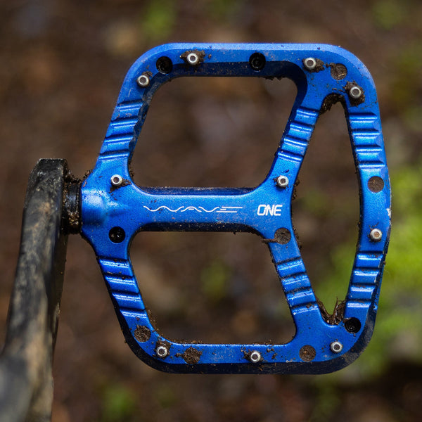 one up pedal Wave Pedals